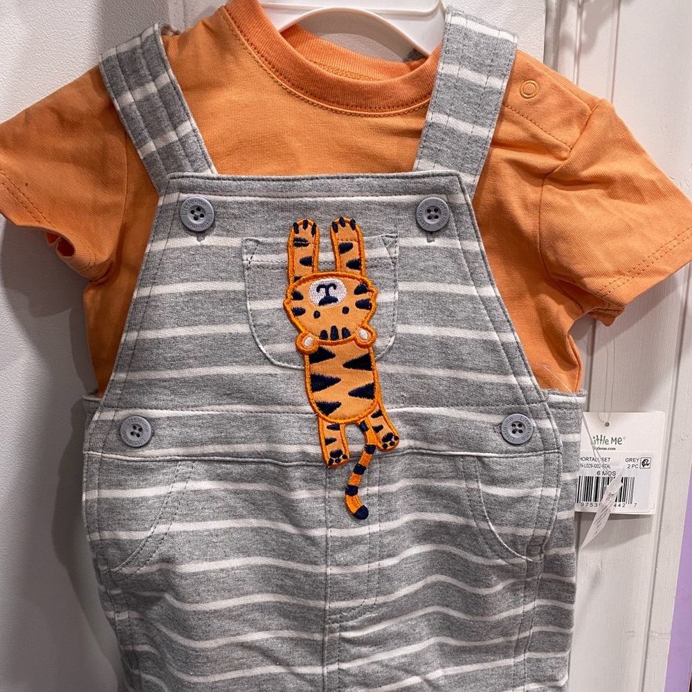 Little Me Knit 2 Piece Set; Gray And Orange; Short Overall Set With Lion; 6 Mo.